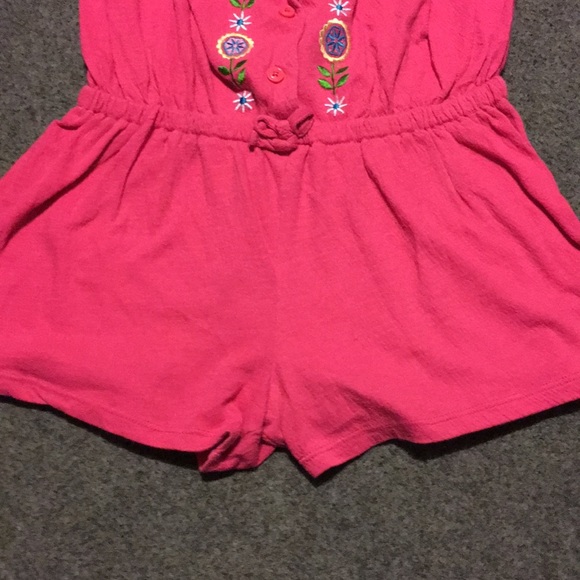 Children’s Place Girls romper - Picture 3 of 5
